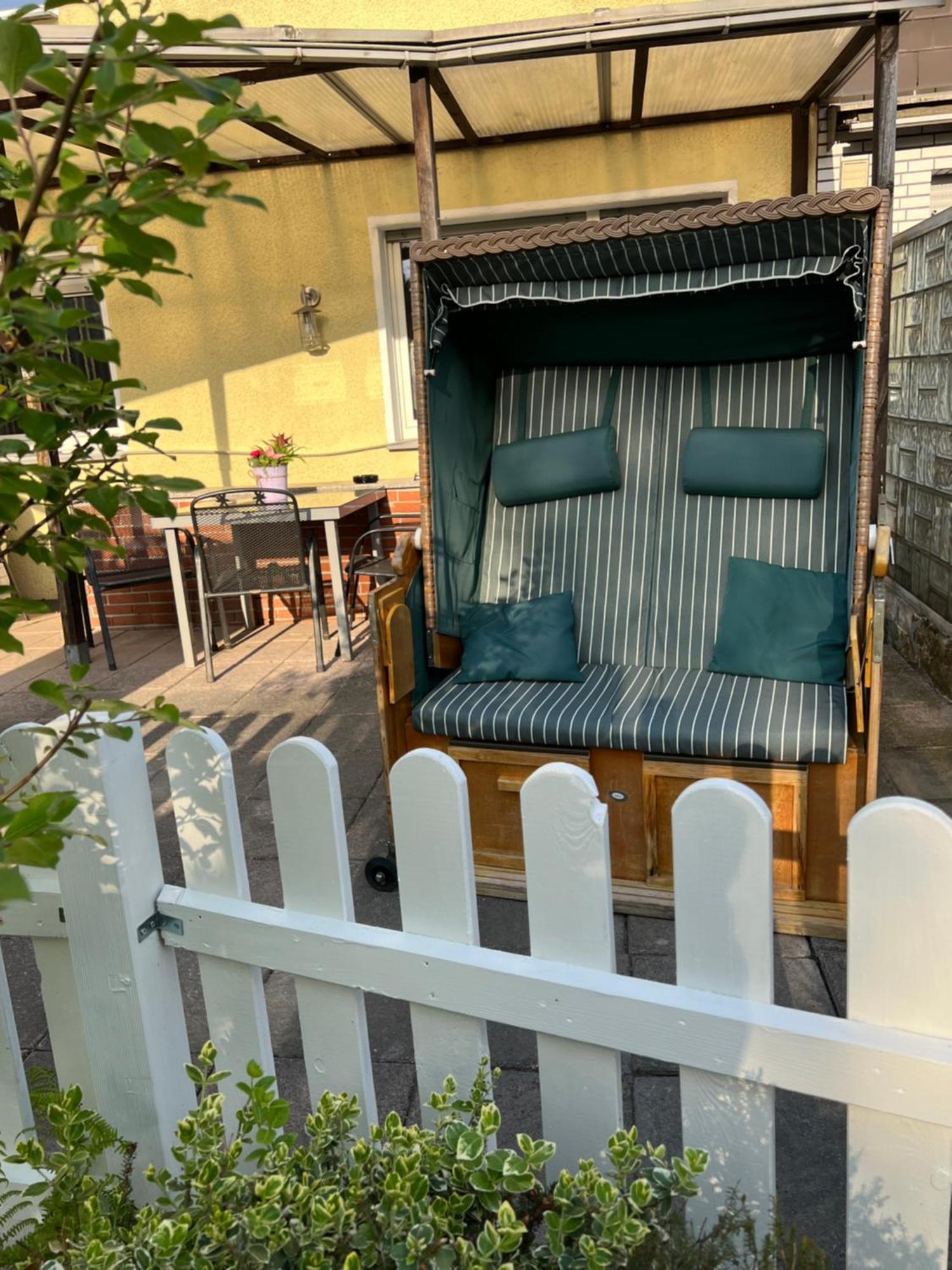Auszeit Im Pott - Ferienwohnung Lavendel Herten  Esterno foto